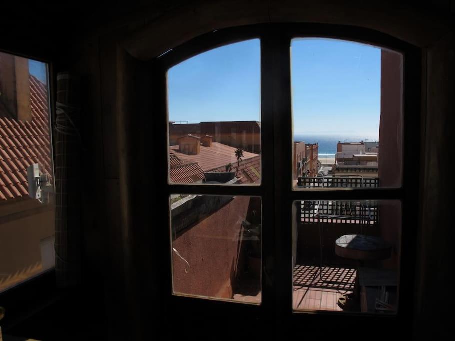 Apartment Sea Views / Fabulous Attic / Fast Fibre Optic Tarifa