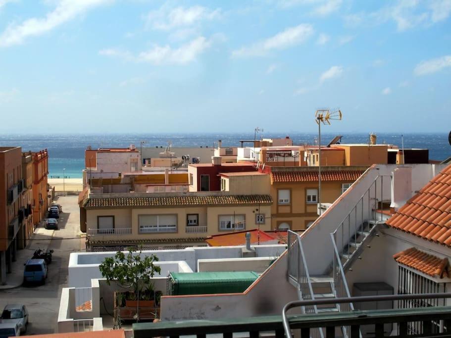 Sea Views / Fabulous Attic / Fast Fibre Optic Apartment Tarifa